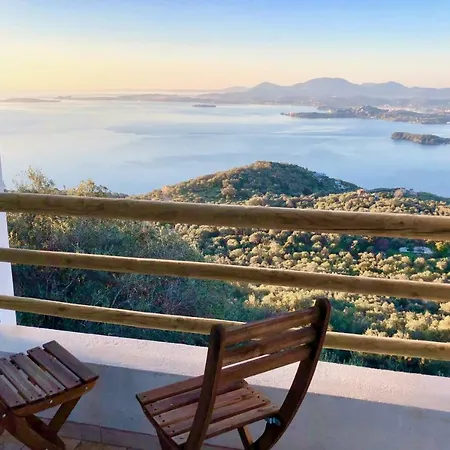 Semesterbostad House Tanna Of Intaba Spectacular Sea Views Corfiot Riviera Spartilas Corfu Island Greece Close To Ipsos With A Shared Pool